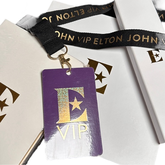 ELTON JOHN FAREWELL TOUR VIP SWAG - Picture 9 of 13